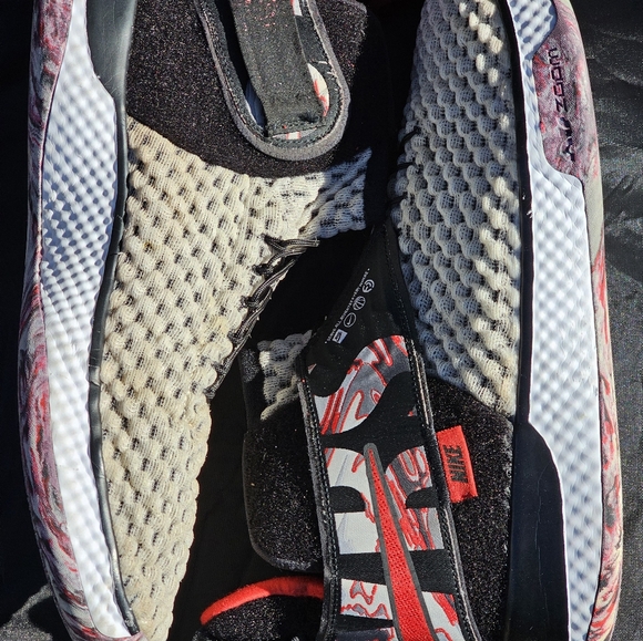 Nike Air Zoom UNVRS FlyEase Men’s US 11 SOLD SOLD SOLD SOLD SOLD SOLD SOLD - Picture 4 of 7